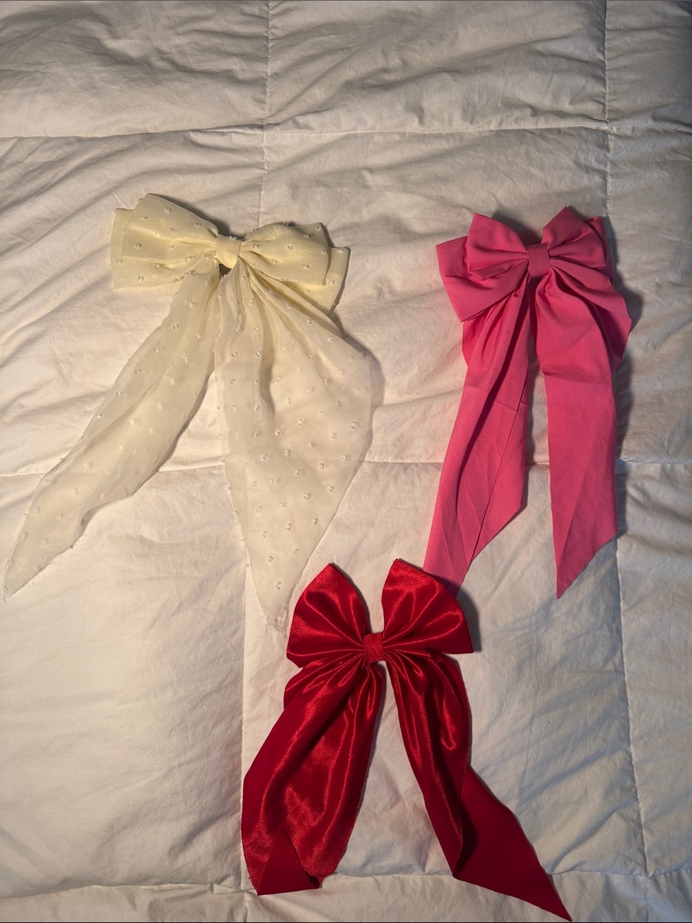 Set of 3 Decorative Hair Bows - Ivory, Hot Pink & Red